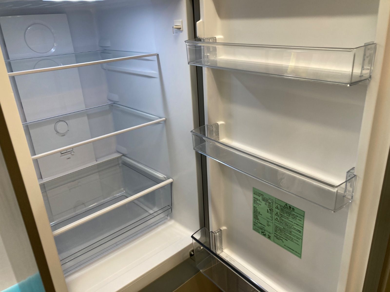 ヤマダ　226L　2ドア冷蔵庫　REFAGE　YRZ-F23L REFAGE YRZ-F23L 2ドア冷蔵庫 REFAGE 226L ゴールド | ヤマダウェブコム