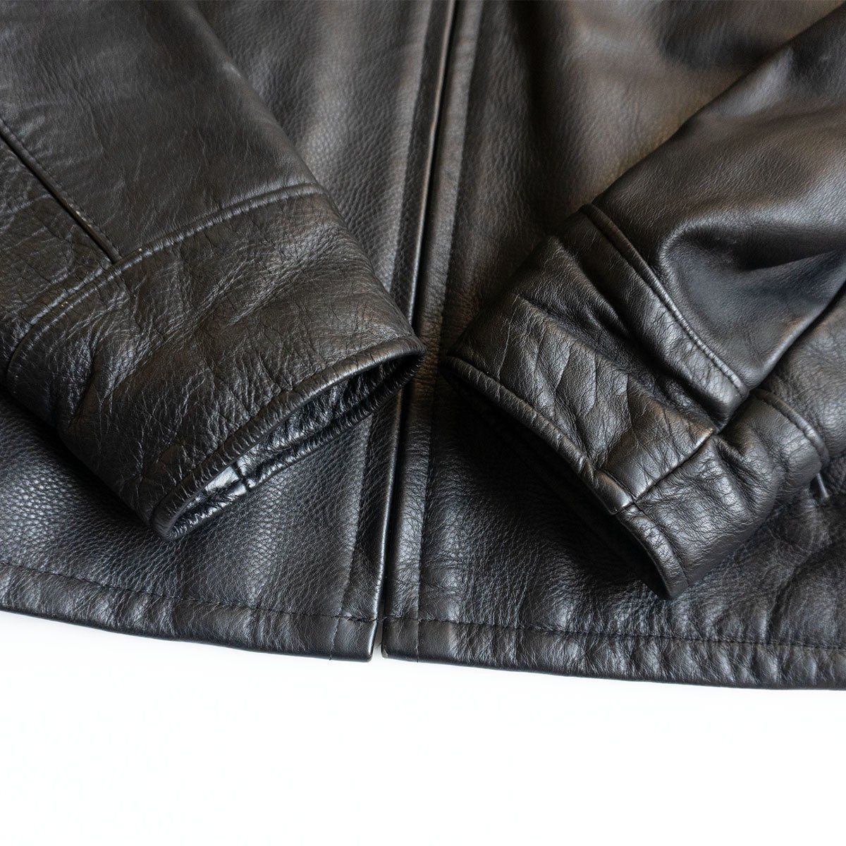 柳*家様 美品 SCHOTT 681 襟付き シングルライダース 裏地チェック 柳*家様 美品 SCHOTT 681 襟付き シングルライダース 裏地チェック