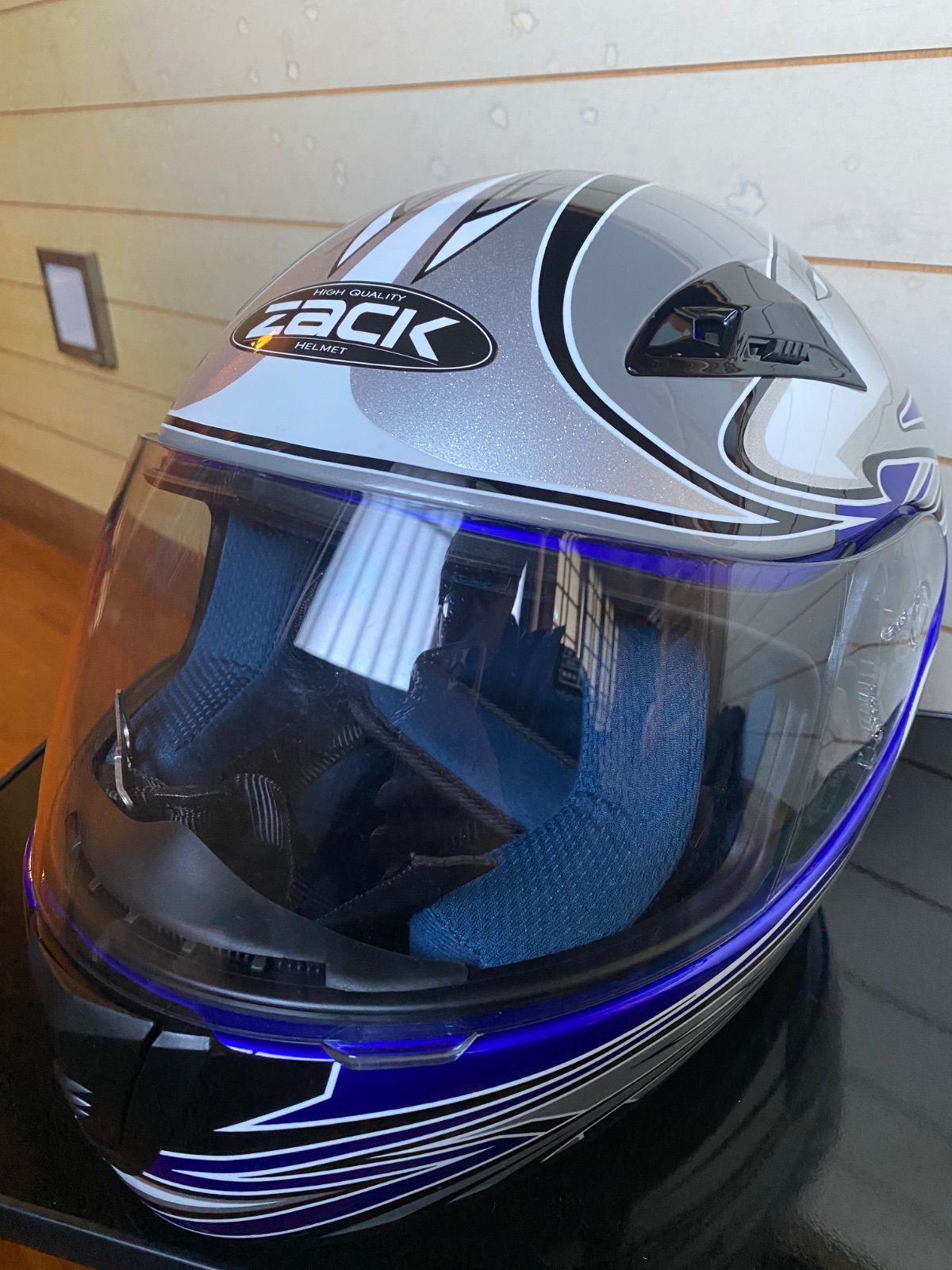 本日限定価格 ずっと真夜中でいいのに。ガチャ 大当たり ヘルメット おまけ ずとまよ ヘルメット ガチャ 当たり - メルカリ