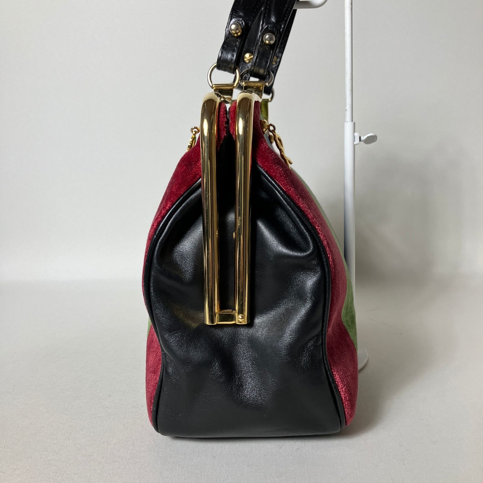 2510-229｜美品｜ロベルタディカメリーノ バゴンギ ハンドバッグ