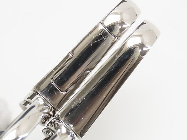 ショルダーストラップ