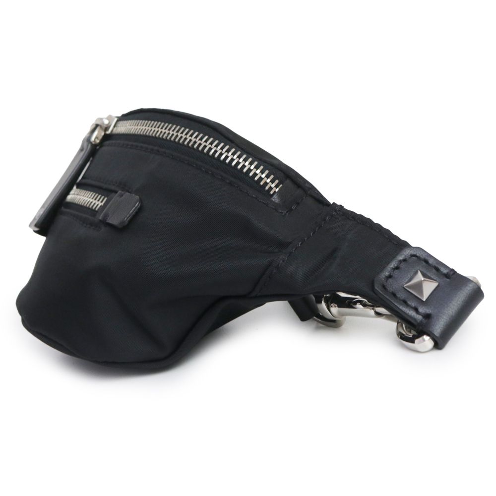 ウエストポーチ