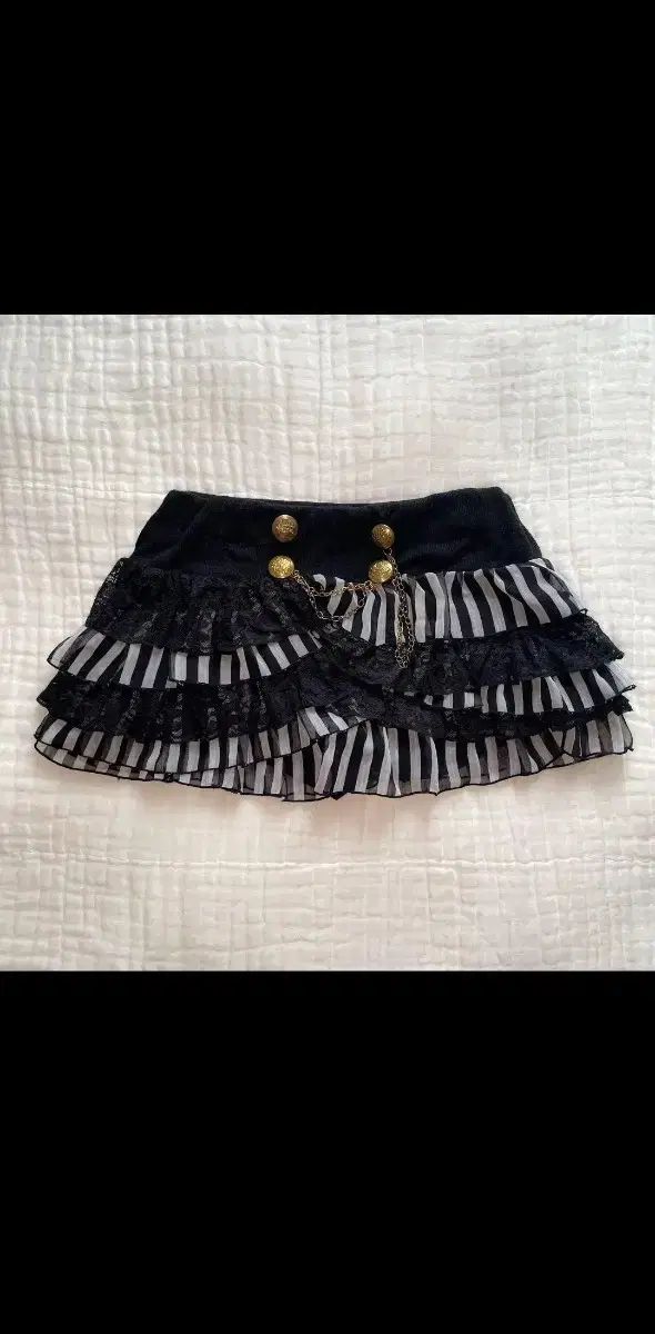 日本 ヴィンテージ ストライプ フリル ボタン キュロット おねがいゴスパンク LIZ LISA トラルララ