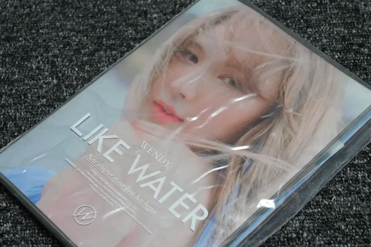 ウェンディ ミニ 1集 Like Water Photo Book