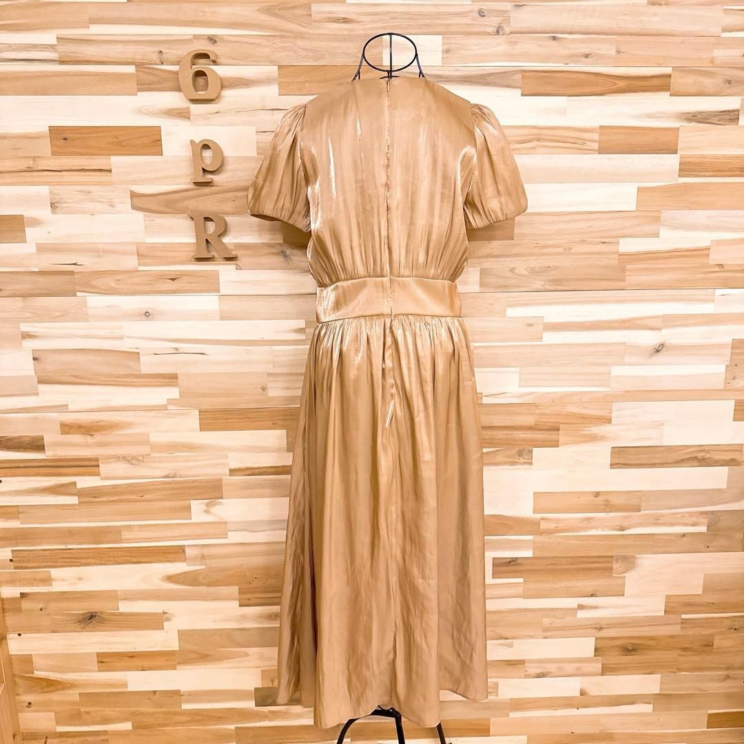 ザラ メタリック