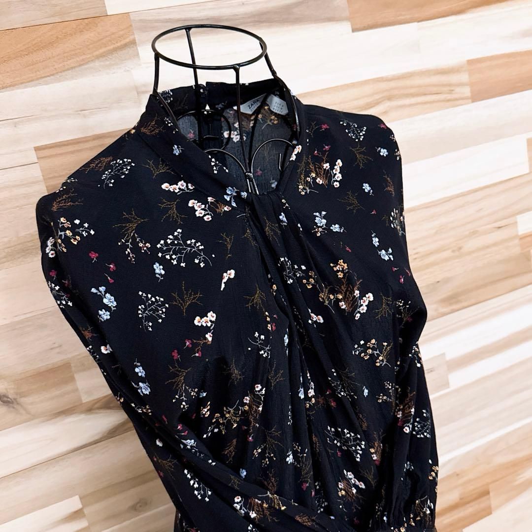  ザラ レーヨン100％ 花柄 ロング ワンピース ギャザー ネック M 黒×白 長袖 七分袖 カットソーワンピース