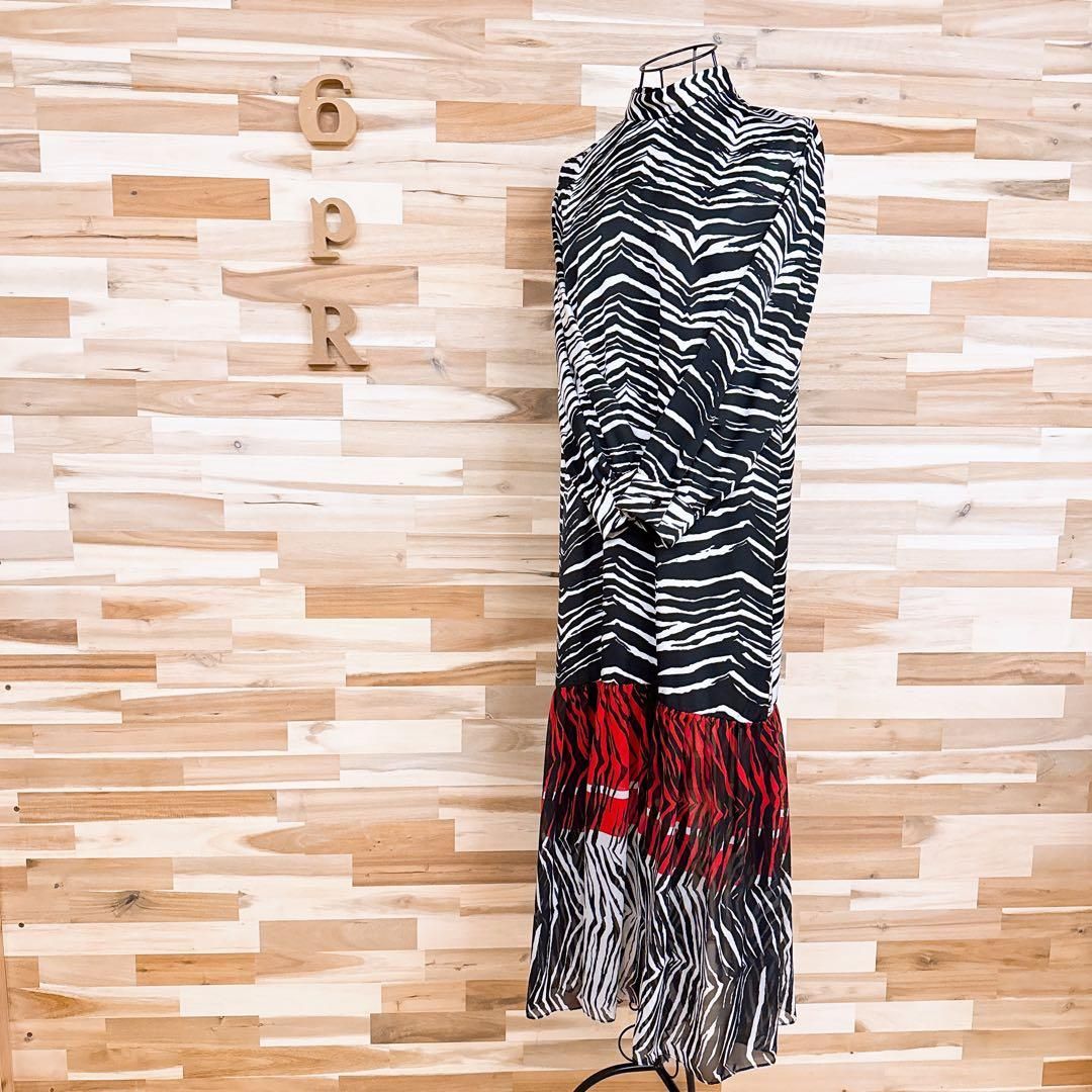 ワンピース 総柄