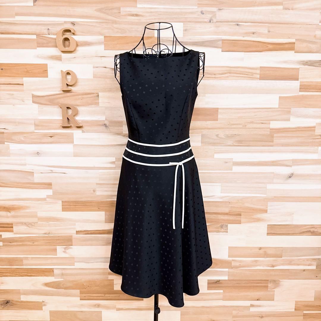 ワンピース 黒×白