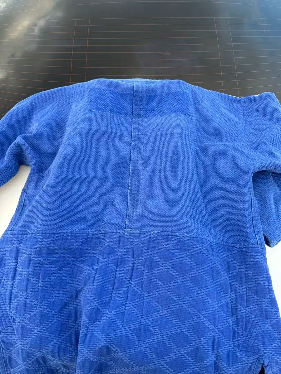  アディダス 柔道着 チャンピオン2 トップスのみ その他 柔道