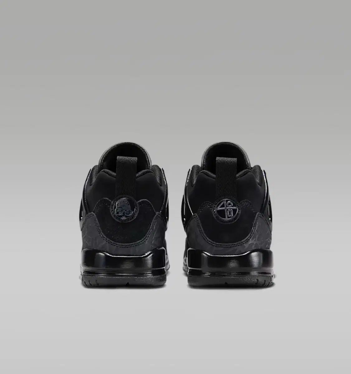  ジョーダン スピザイク ロウ ジュニア ブラック 250 シューズ(男性用) バスケットボール