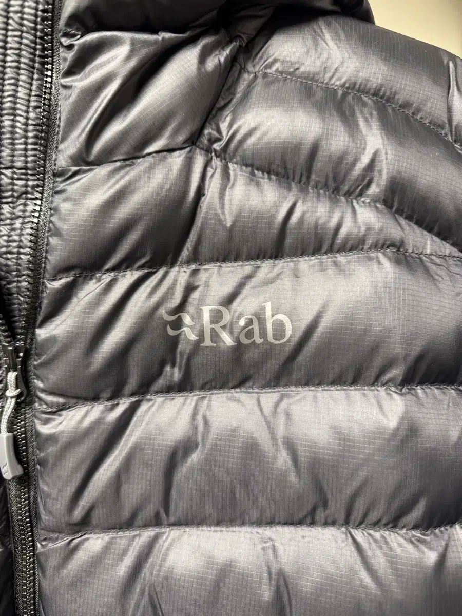 ラブ シーラス アルパイン フーディ ジャケット ブラック ラージ OLIVEOS_COM_TR