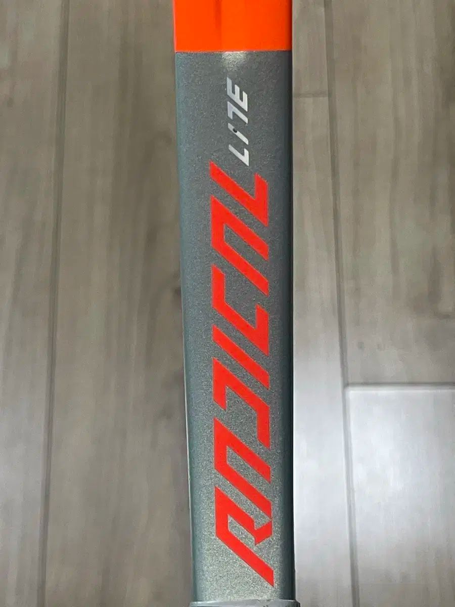 HEAD グラフィン360 ラジカル ライト テニスラケット