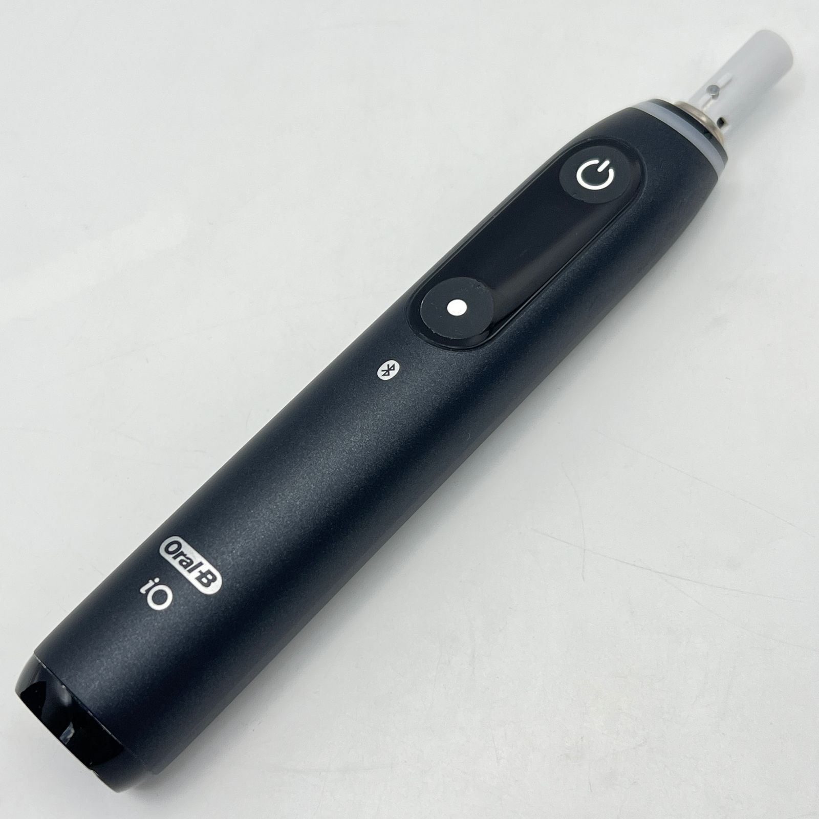 ブラウン オーラルB iO 7 -W ブラックオニキス ブラシ付き 電動歯ブラシ BRAUN 本体