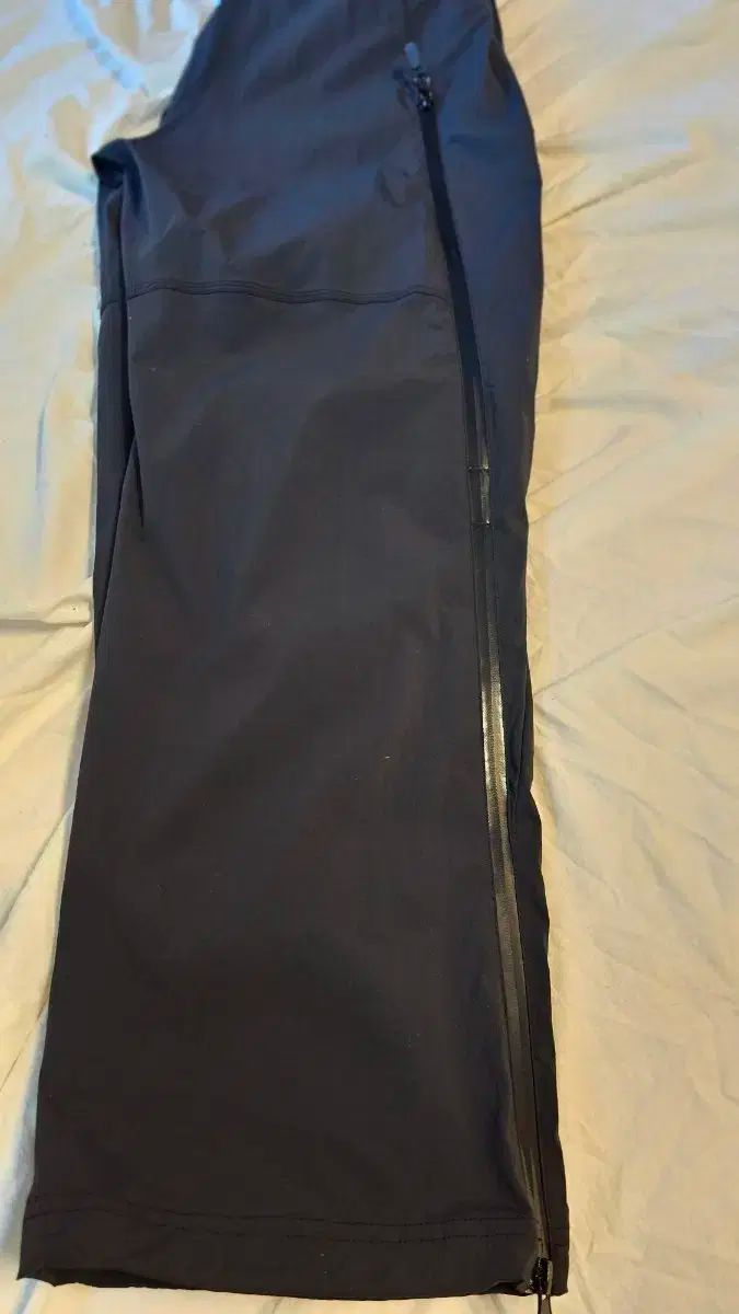 SALOMON サロモン スレート ブラック パンツ キャンピング バックパック 登山 OLIVEOS_COM_TR