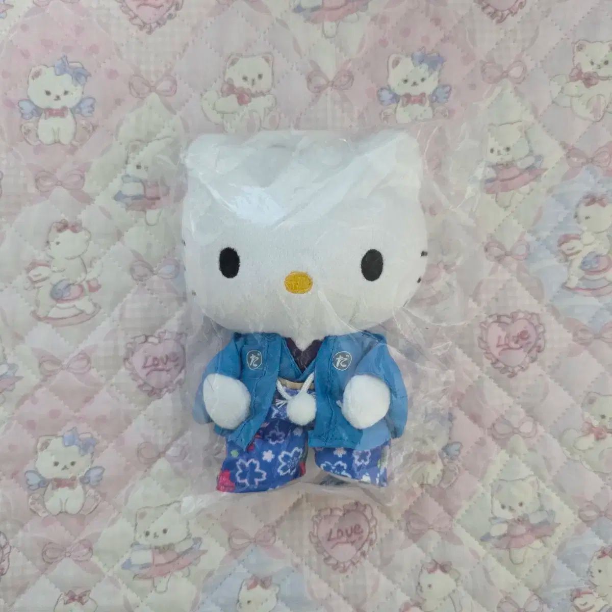 新品) ダニエル(DANIELLE) 浴衣 ハローキティ(ハローキティ