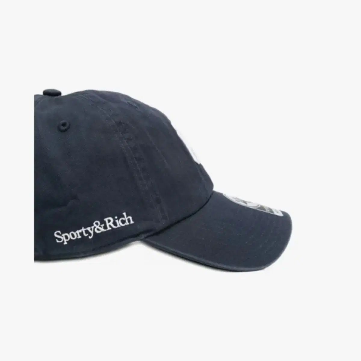 スポーティアンドリッチ NY ベースボールキャップ