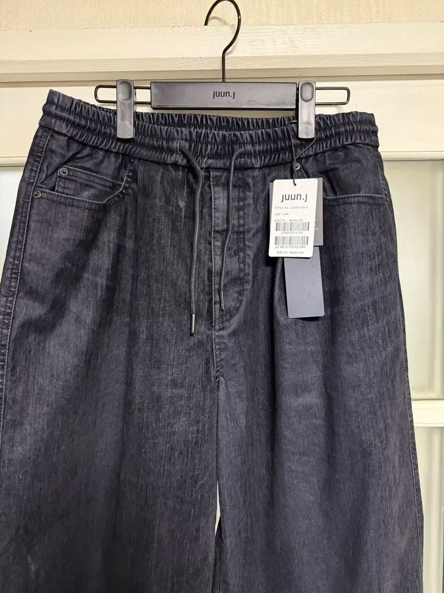 シャツ ブラック