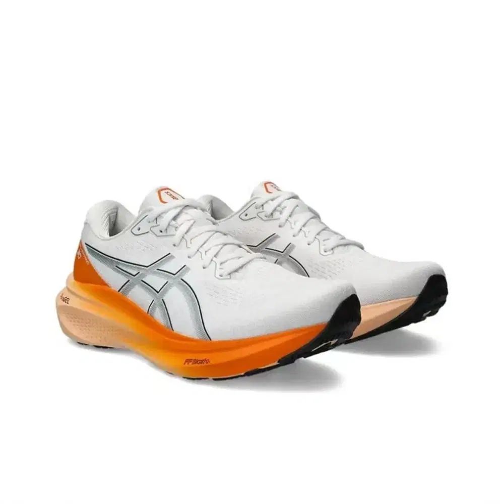 アシックス ASICS 1011B548-100 ランニングシューズ スニーカー