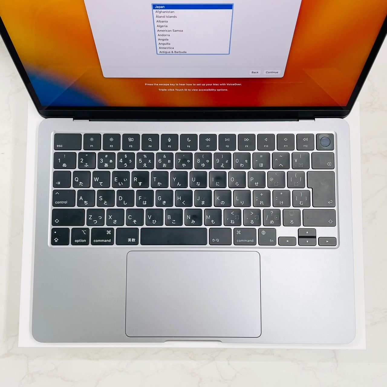 Apple MacBook Air 2025 M 2 8 GB 256 13インチ 日不明 30回 管理番号 6249