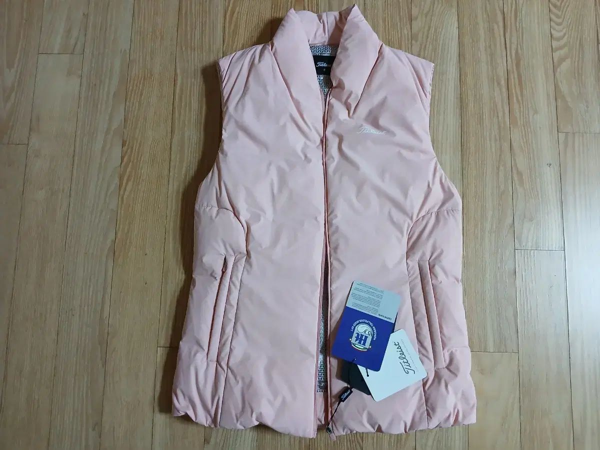タイトリスト レディース グース ダウンベスト 85