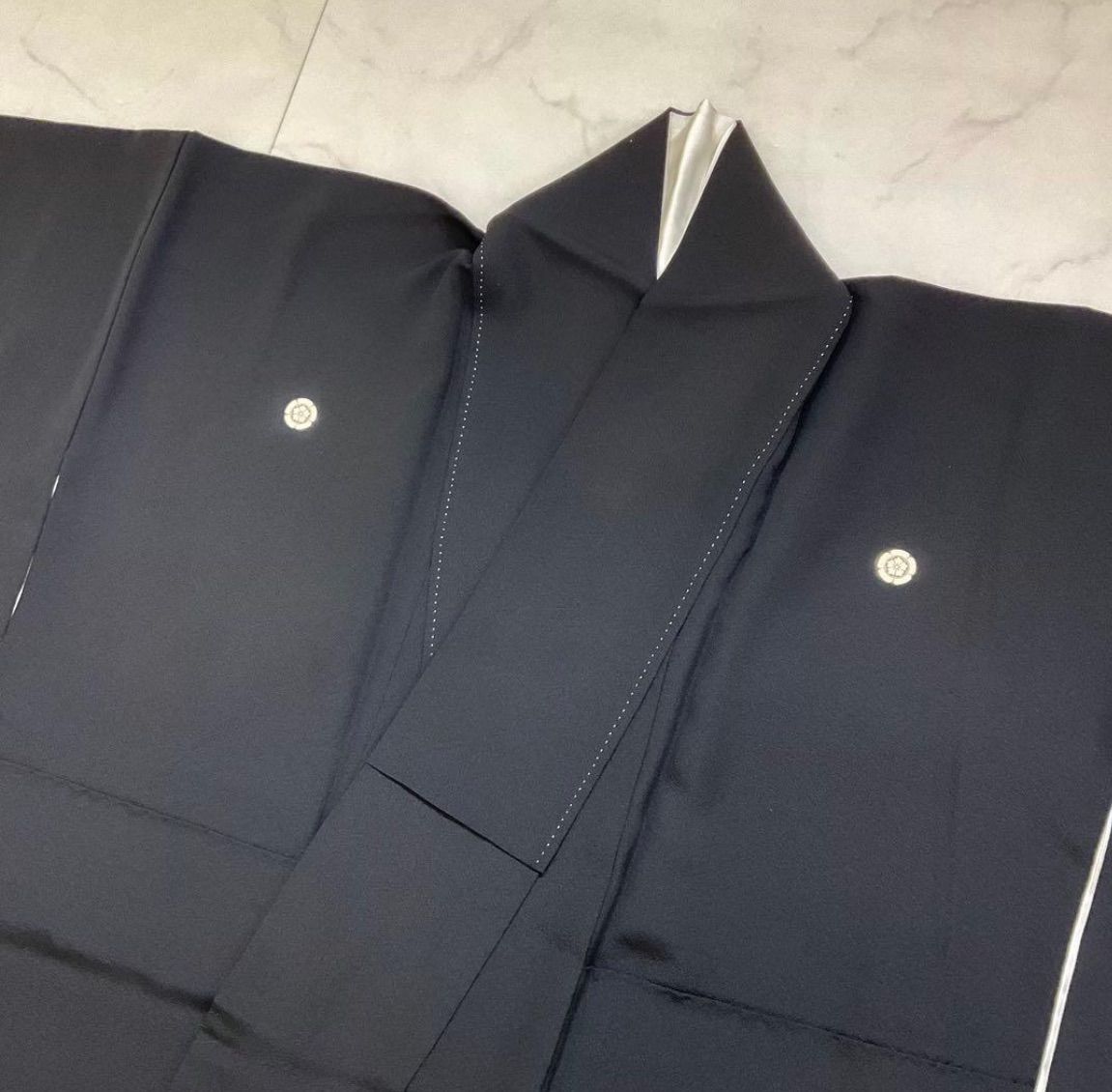 kimono+one◇kimonoarisa◇美品◇黒留袖◇友禅金彩仕上げ◇広衿