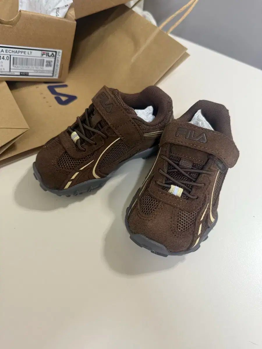 FILA フィラ シャ チュール あんさんぶるスターズ あんスタ 140 サイズ