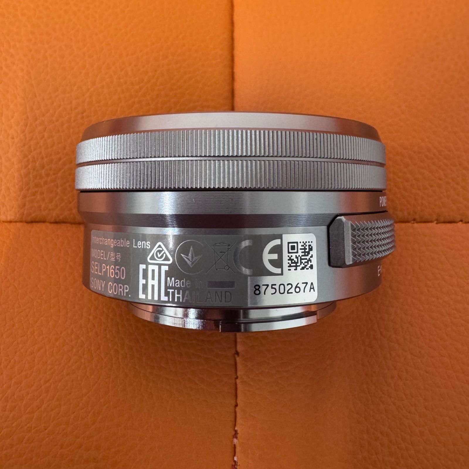 ミラーレス一眼カメラ