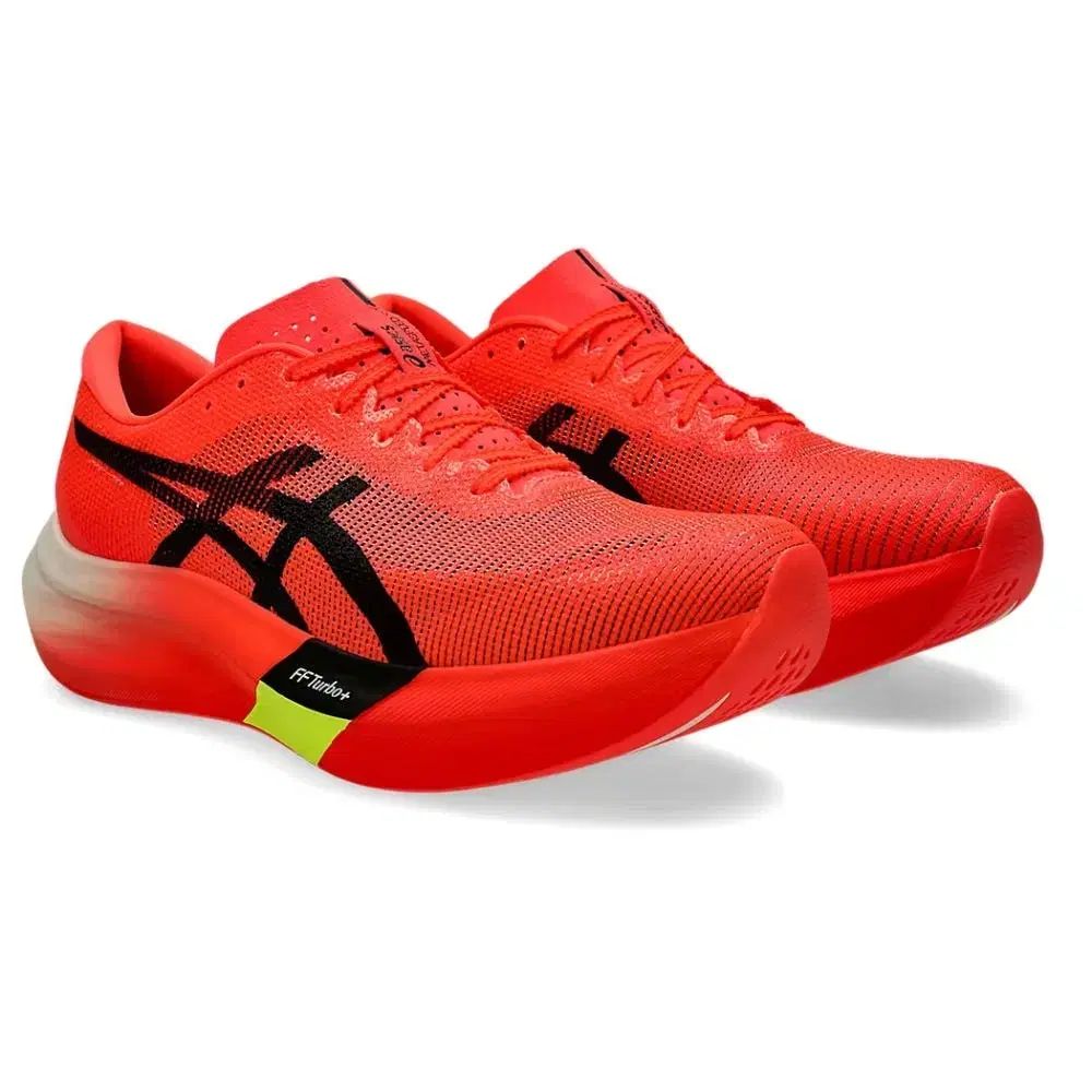 ランニングシューズ