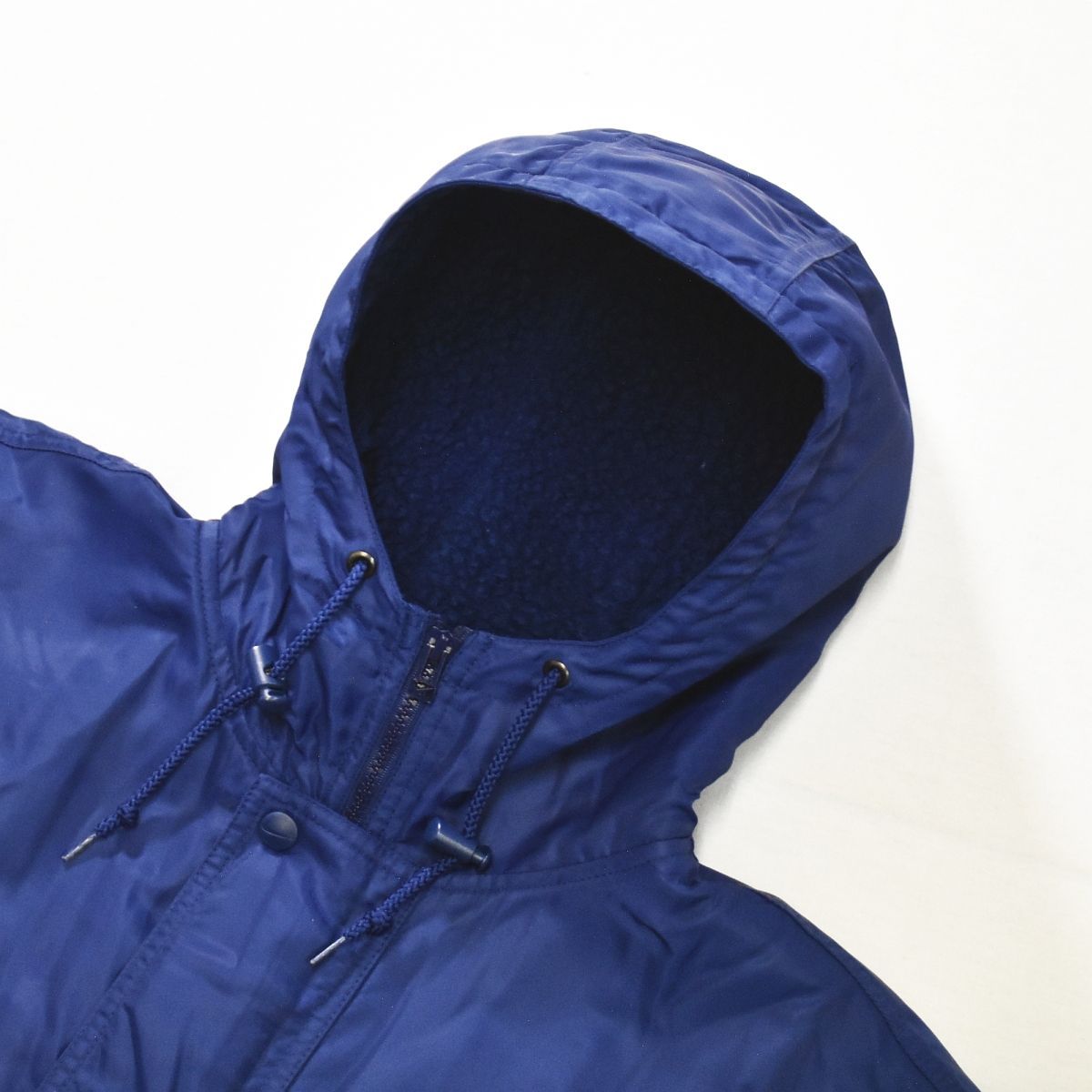 フーデッド ベンチコート