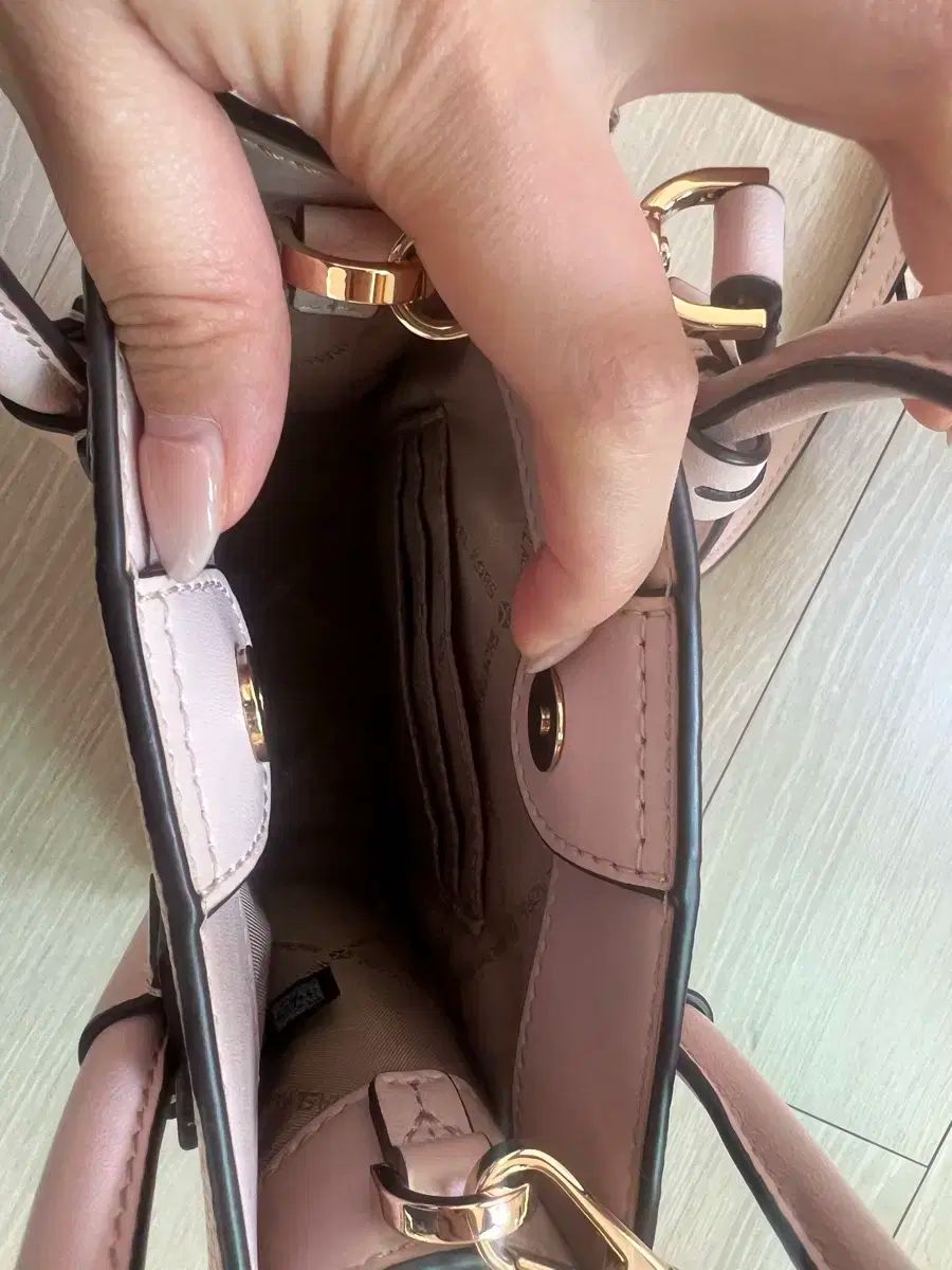  マイケルコース マーサー XSクロスバック メッセンジャーバッグ ショルダーバッグ