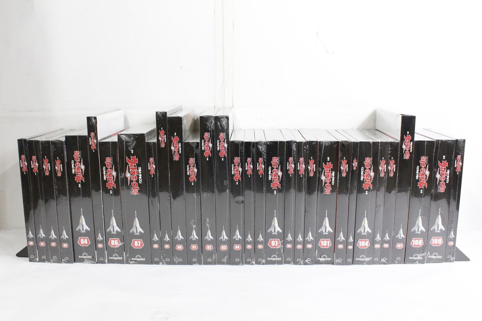 未組立 デアゴスティーニ ウルトラホーク1号 1-110巻 ウルトラセブン