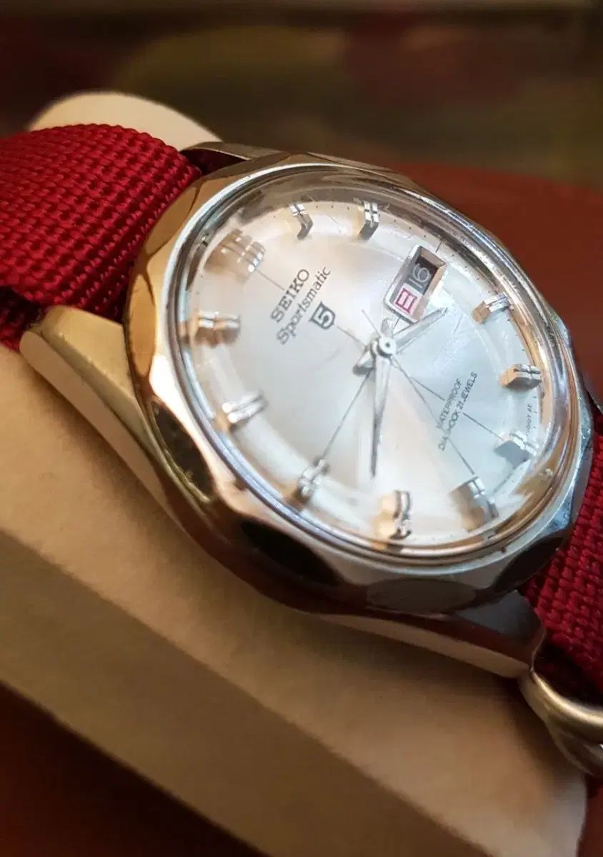  1965年 SEIKO セイコー 6619 9030 ドルフィンケース バッグ 金属ベルト 時計