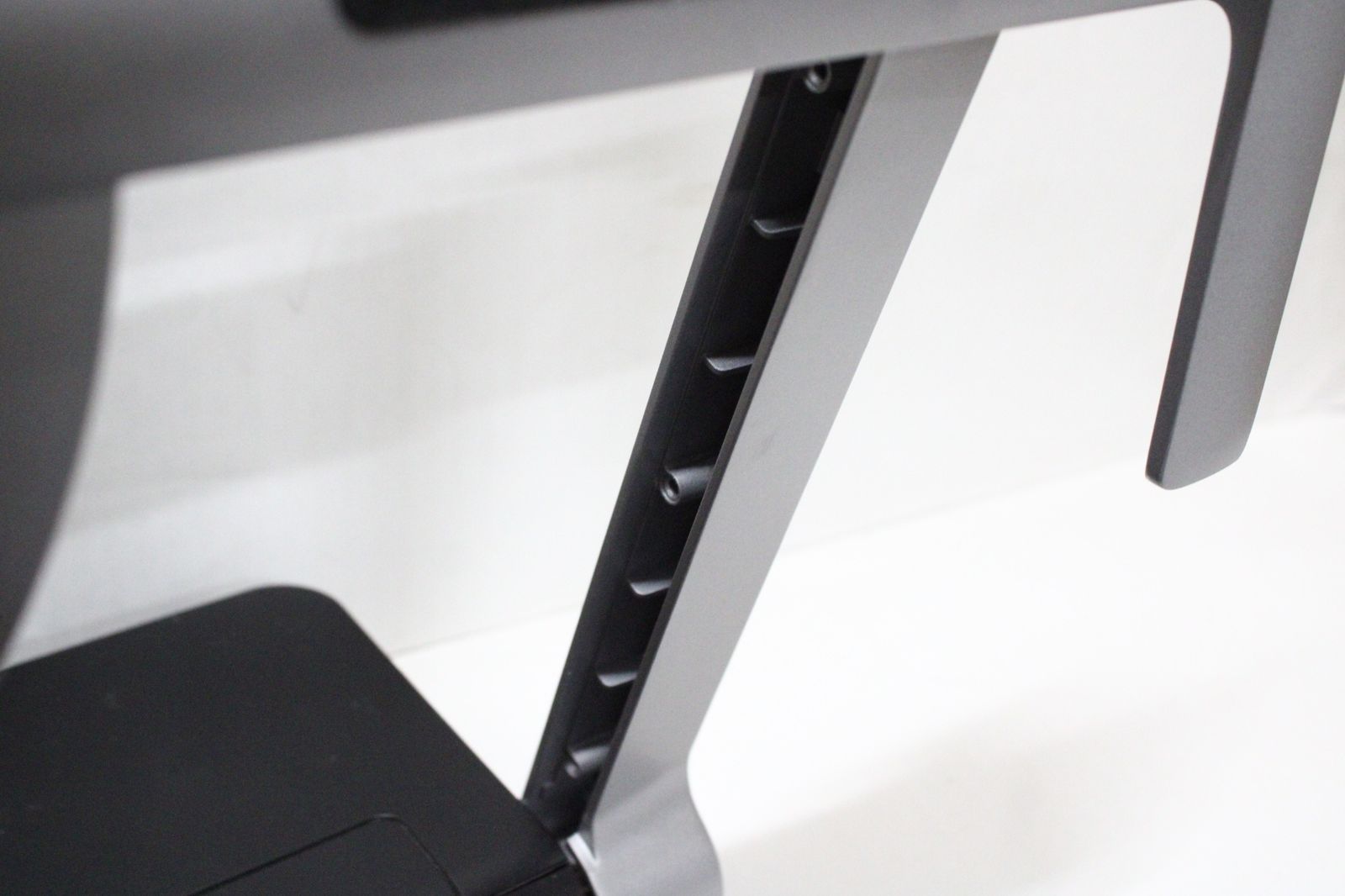 毎日セール価格を実現！ ワコム 液晶タブレット DTK-2420 エルゴスタンド付き Cintiq Pro 24 21年製 液タブ ペンタブ イラスト IT472MYRXR6K-A85-byebye アトラクティブな