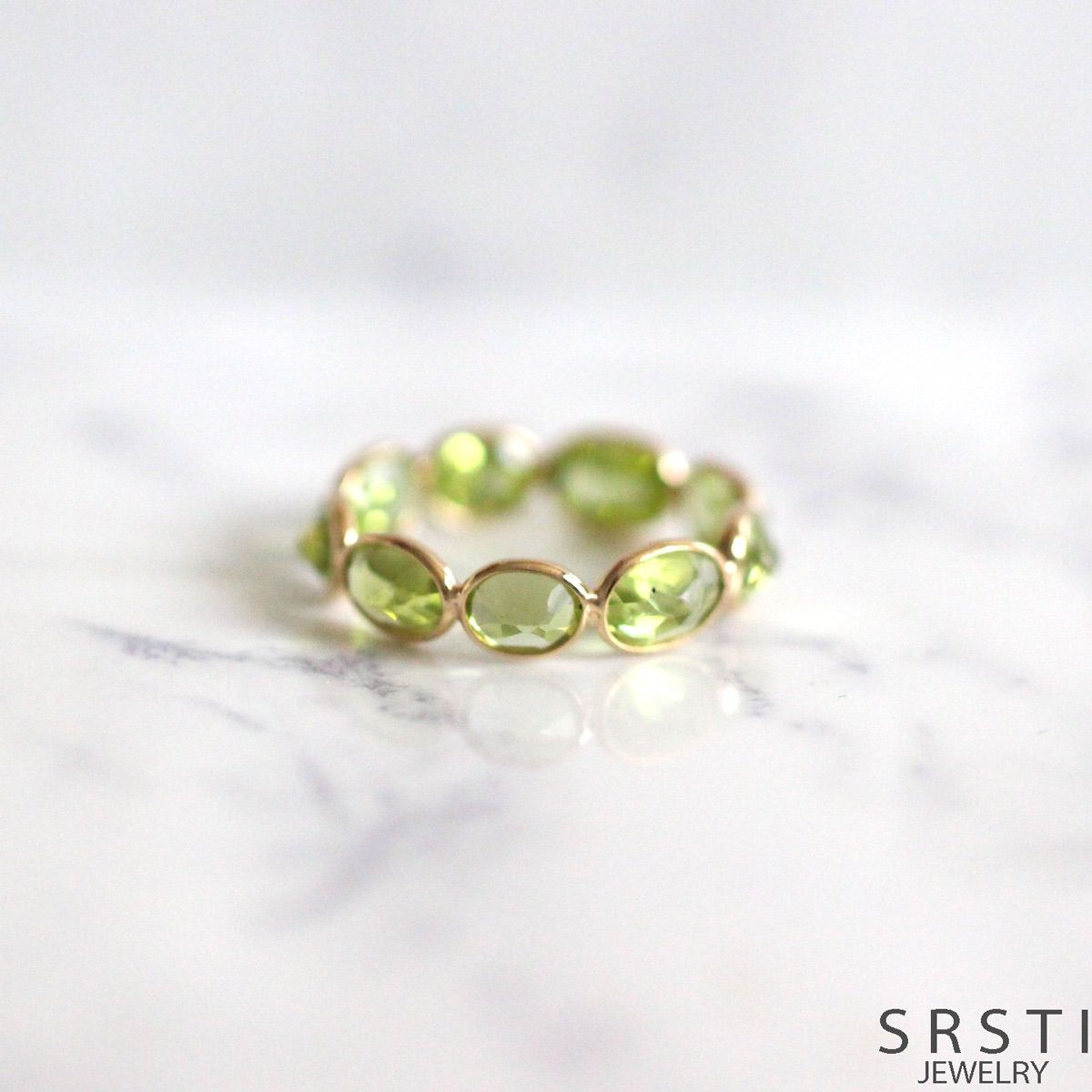 OrderMade ペリドットK 18 YGエタニティリング