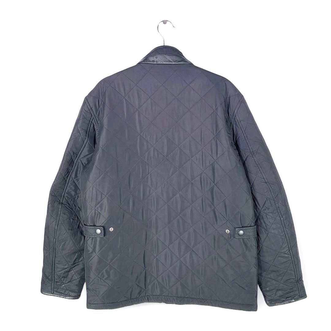 バブアー パウエルキルテッドジャケット ブラック キルティングジャケット BARBOUR サイズM 古着 DZ0752