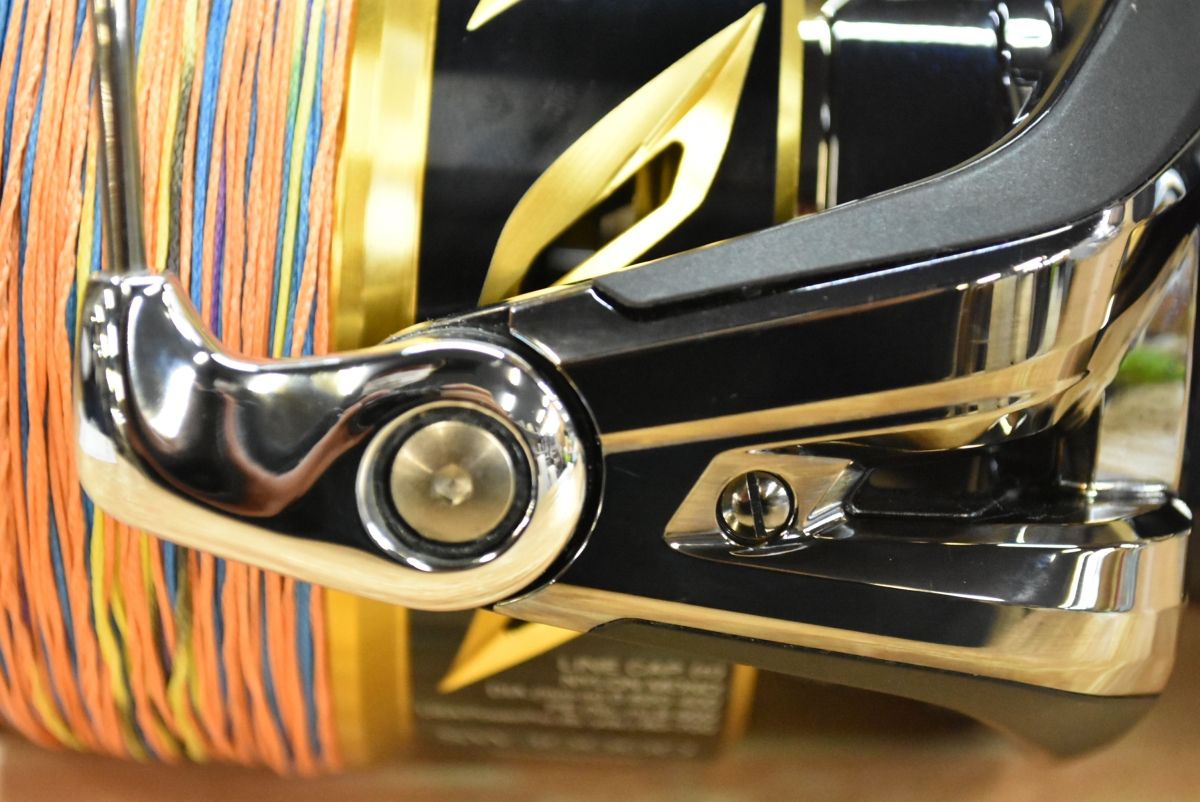 シマノ 20 ステラ SW 30000 スピニングリール SHIMANO STLLA ロックショア オフショア 青物 マグロ 大物釣り 等に