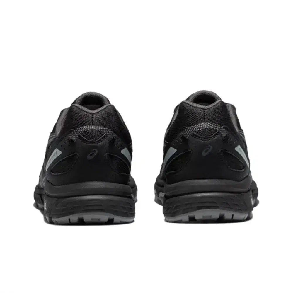 アシックス ASICS