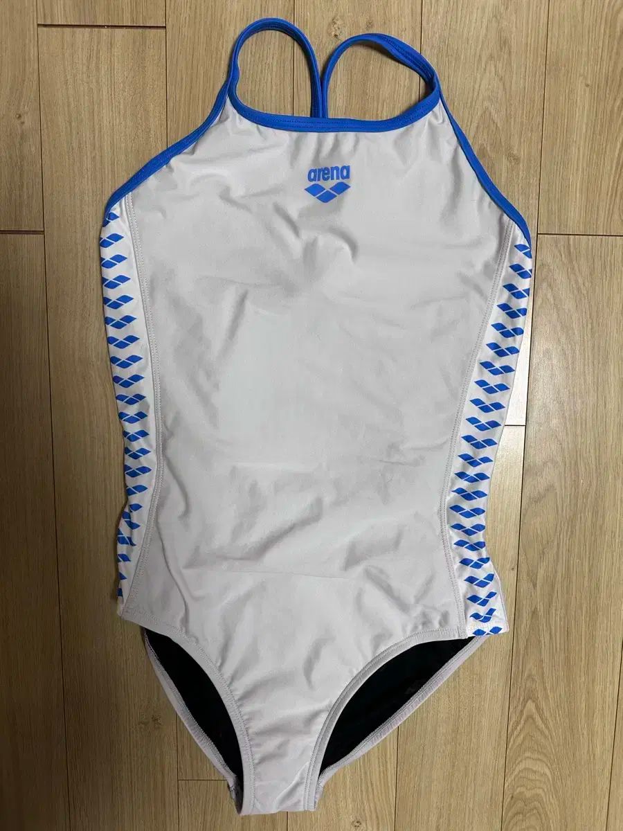 アリーナ チームアリーナ Single Fly ライトグレー 95 スイミングキャップ含む