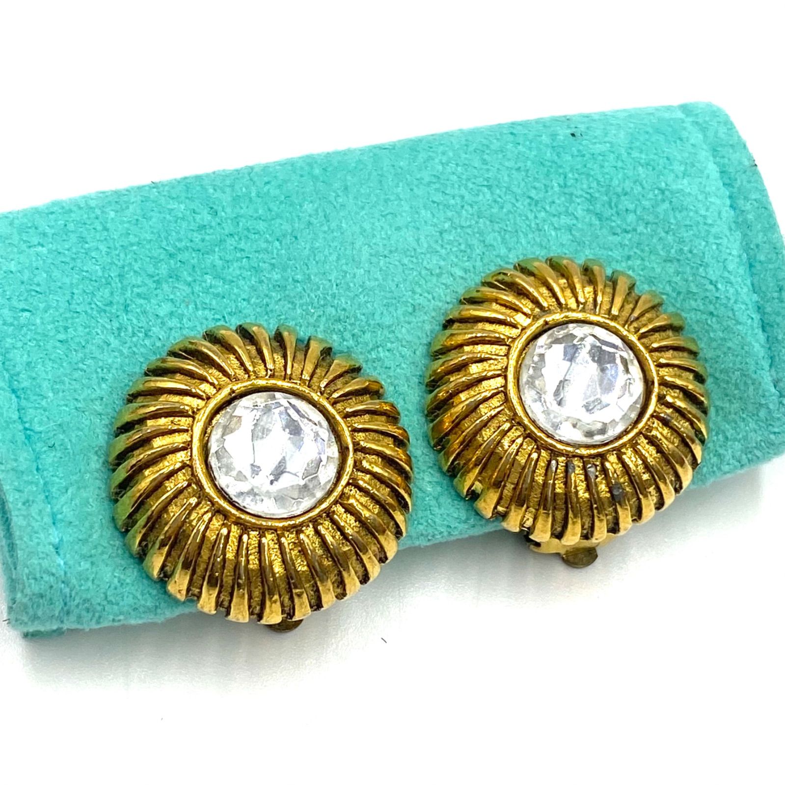 CHANEL シャネル イヤリング 両耳 ライトストーン グリポア ラウンド ダイヤカット ゴールド ヴィンテージ シリアルプレート有