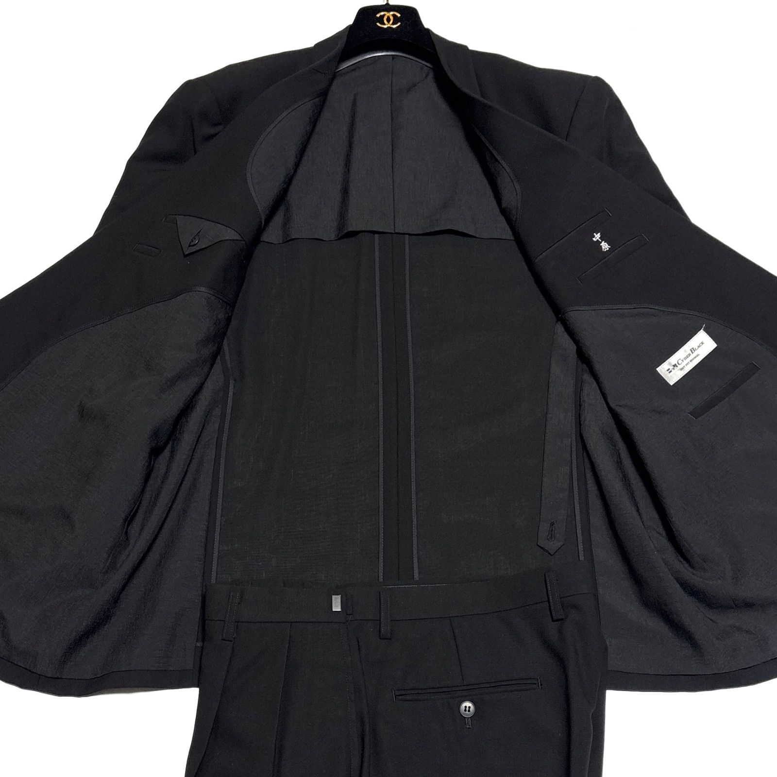 Cyber Black ダブルブレスト スーツセットアップ 礼服 喪服 冠婚葬祭 ブラックフォーマル ゆったり 大きいサイズ 背抜き 黒 ブラック