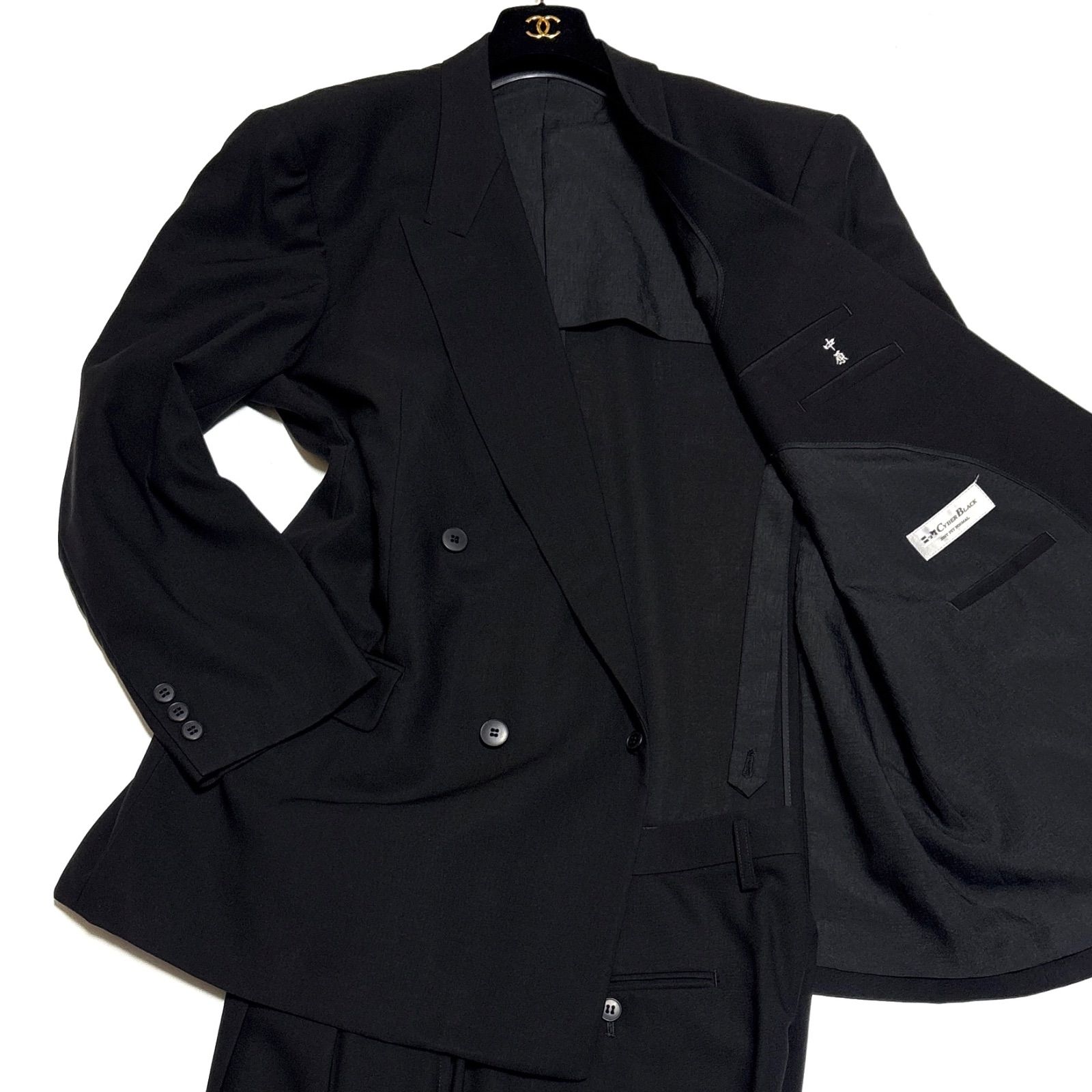 Cyber Black ダブルブレスト スーツセットアップ 礼服 喪服 冠婚葬祭 ブラックフォーマル ゆったり 大きいサイズ 背抜き 黒 ブラック