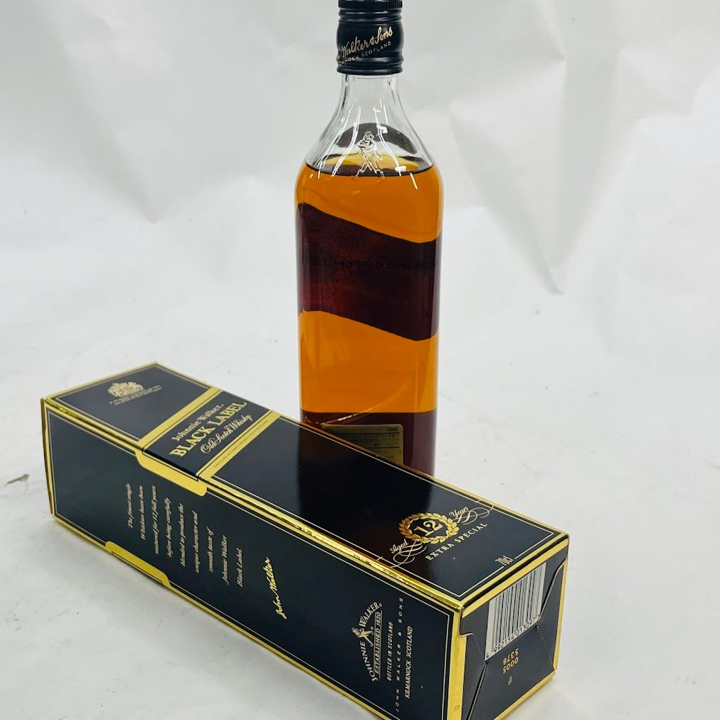 ジョニーウォーカー黒ラベル 1996年手帳付 700ml 40度 - メルカリ