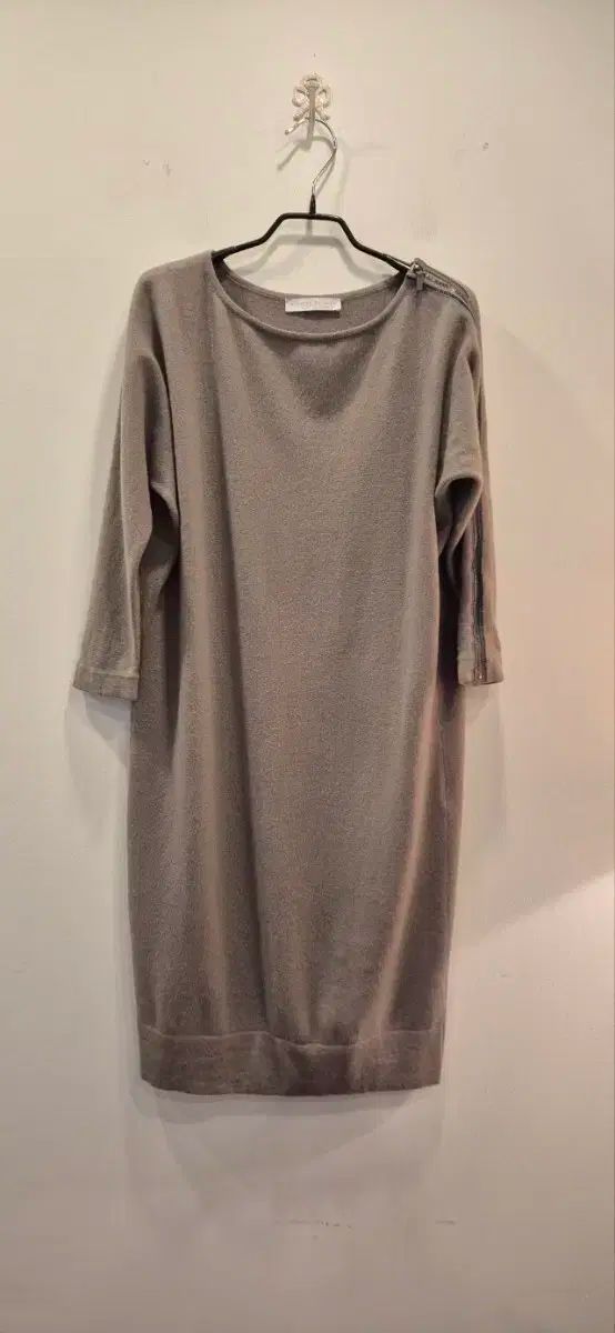 ファビアナフィリッピ カシミア ONE PIECE