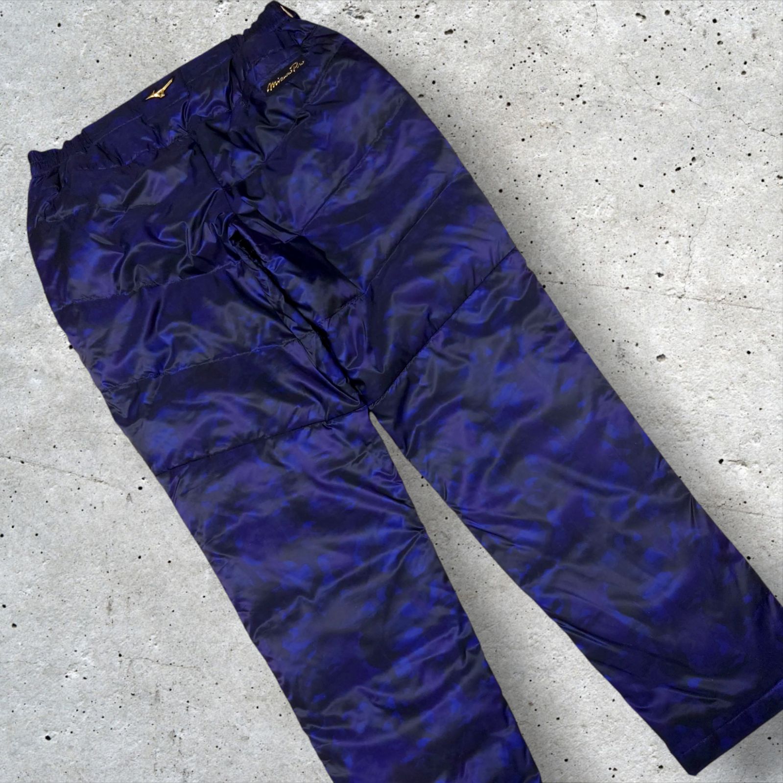 Mizuno Pro カモ柄 ダウンパンツ ネイビー ブラック 立体ロゴ 金ロゴ