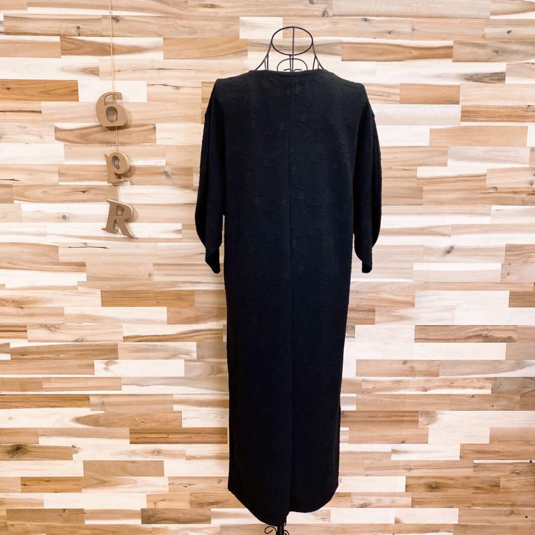  ザラ 3 D アート ロング ワンピース モコモコ立体 総柄 M 黒ブラック 長袖 七分袖 カットソーワンピース