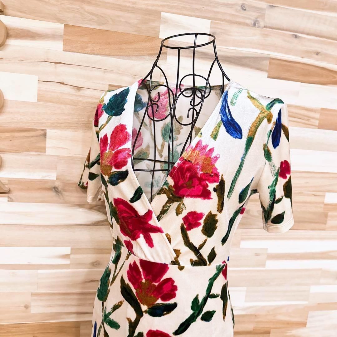 ザラ ベロア カシュクール フラワー ワンピース 花柄 M ベージュ×ピンク