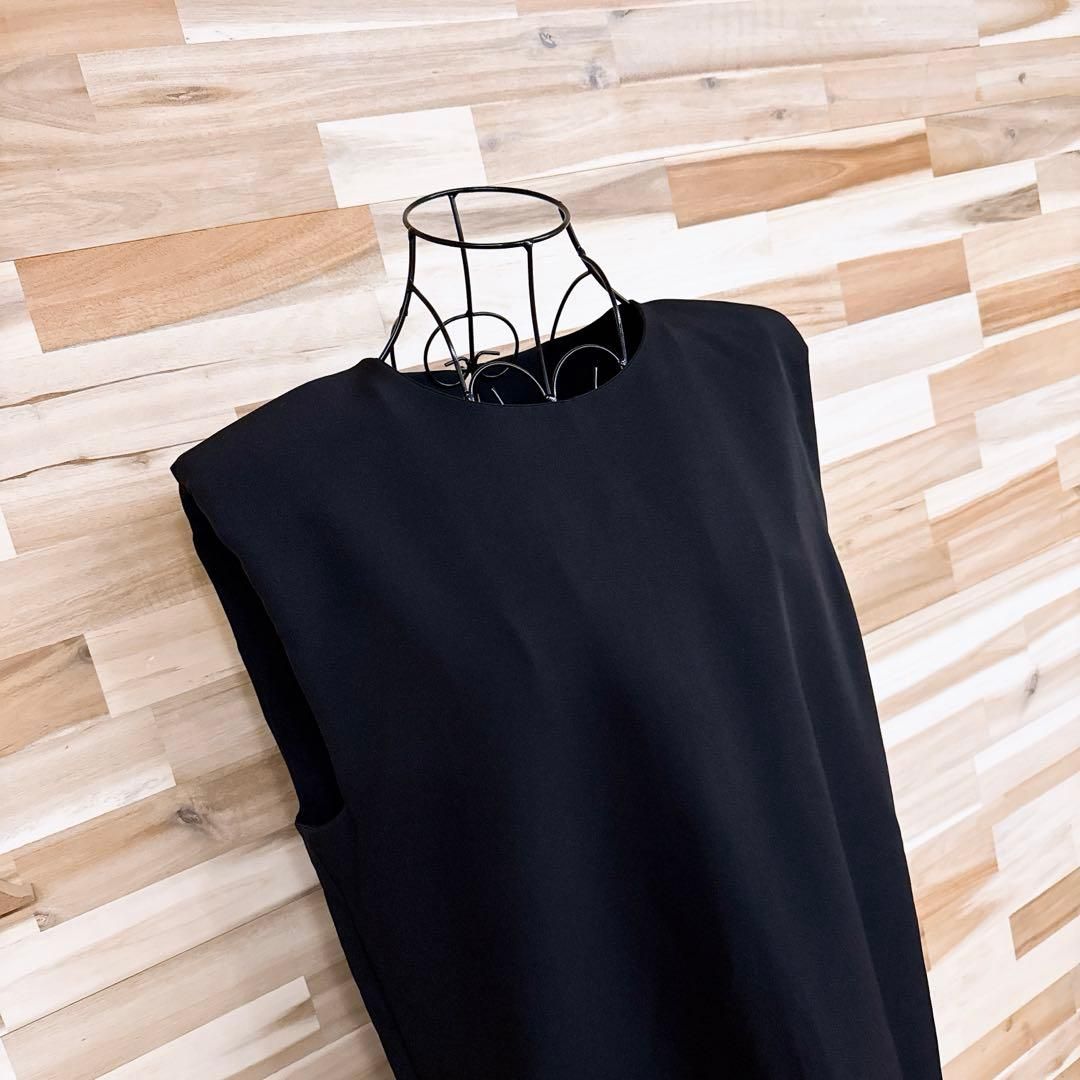 ザラ ノースリーブ