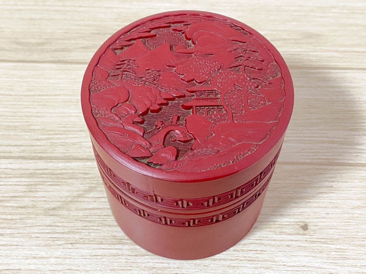 TK206】堆朱 茶筒 山水建物彫刻 直径8cm 高さ8.5cm 漆器 伝統工芸 骨董