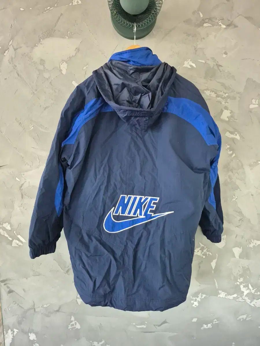 ナイキ　イタリア代表　ナイロンジャケット　ウィンドブレーカー NIKE ナイロンジャケット NIKE/ナイキ ウィンドブレーカー 裏地