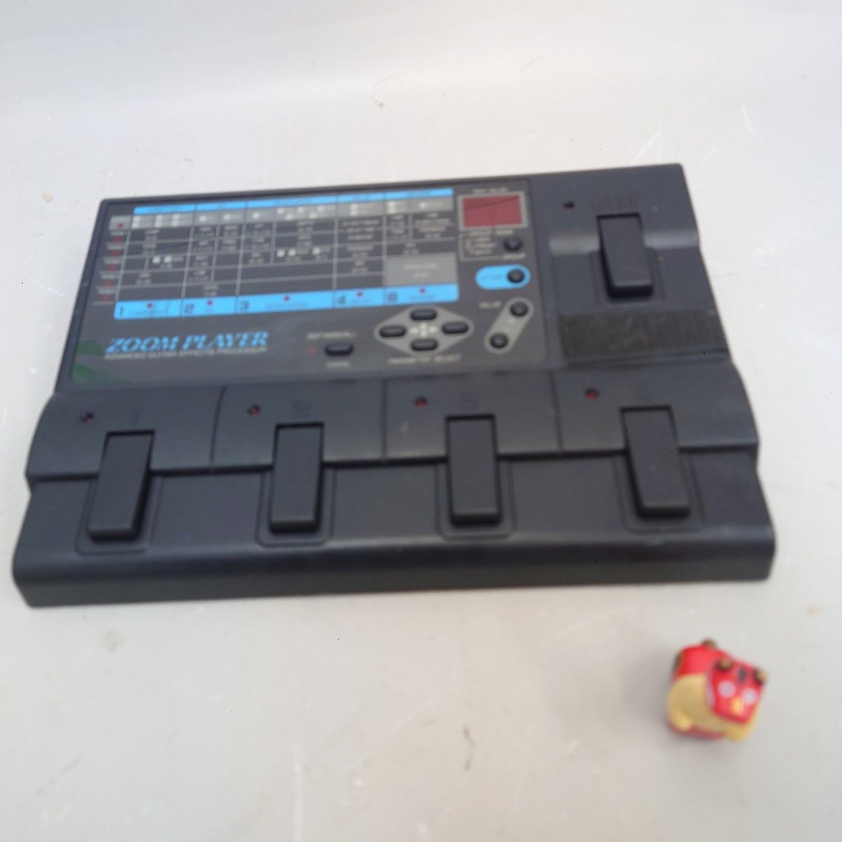 ZOOM 2020 Guitar Player マルチエフェクター 動作品 本体のみ ギター用エフェクト ズーム z 2373